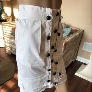 UNIQUE & SEXY FUN SKIRT IN MINT CONDITION